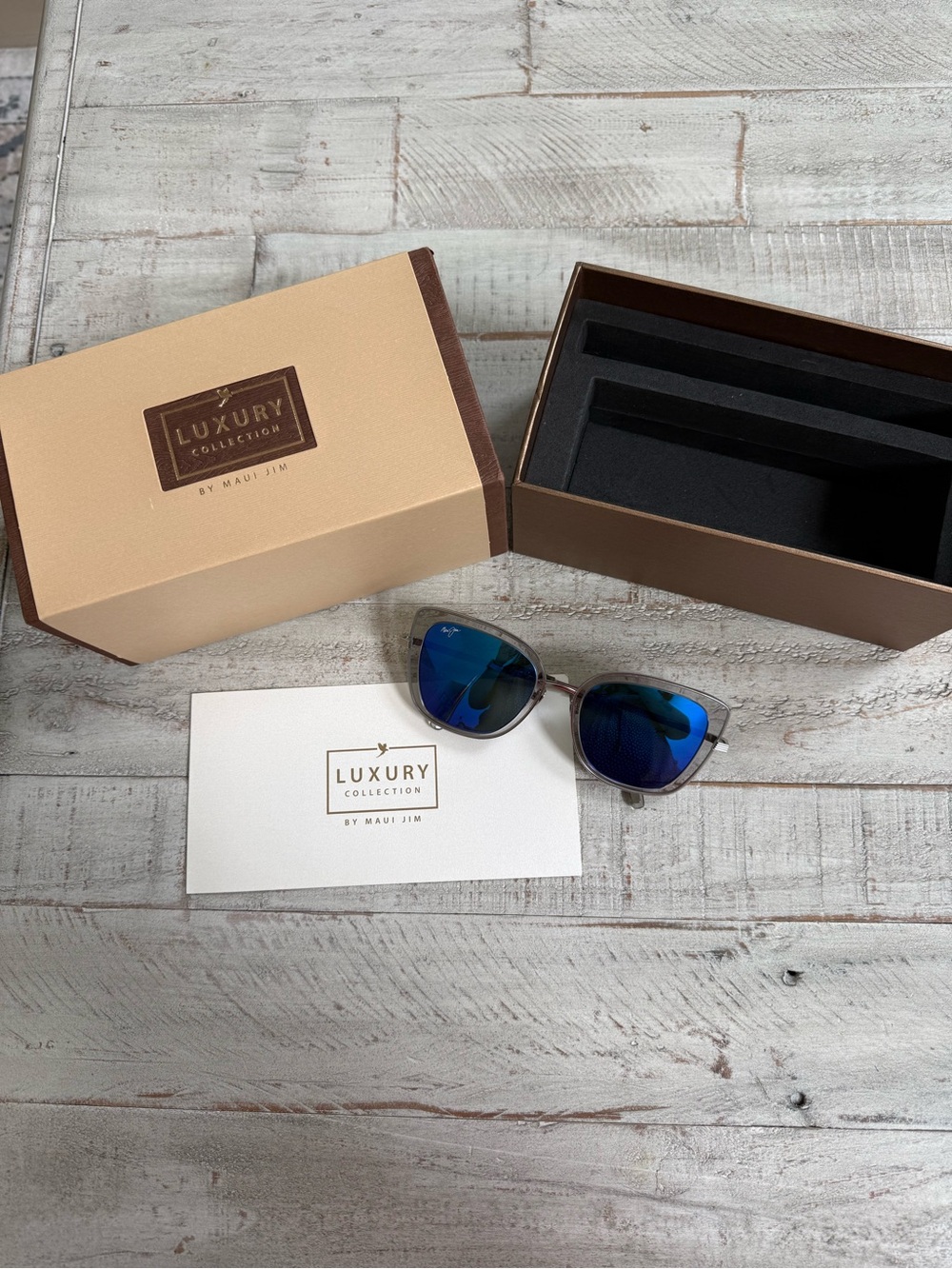 Maui Jim Violet Lake – Blue Mirrored Lenses, Silver Frame